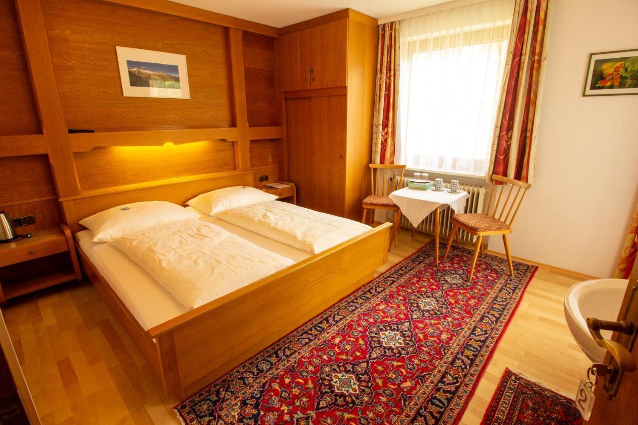 Haus Josef Bed & Breakfast ไมย์อาโฮเฟิน ภายนอก รูปภาพ