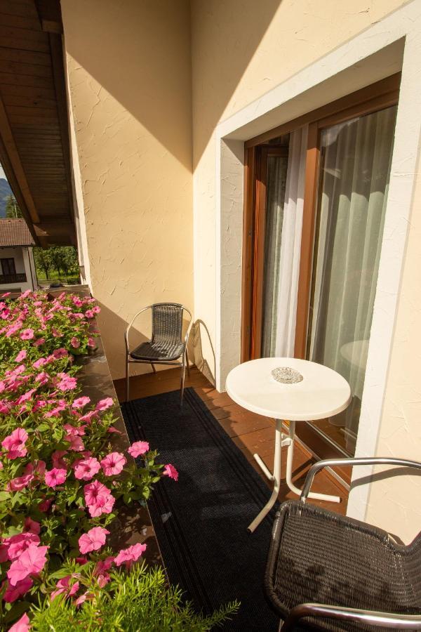 Haus Josef Bed & Breakfast ไมย์อาโฮเฟิน ภายนอก รูปภาพ