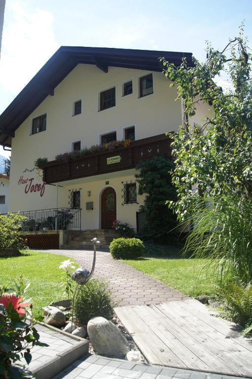 Haus Josef Bed & Breakfast ไมย์อาโฮเฟิน ภายนอก รูปภาพ